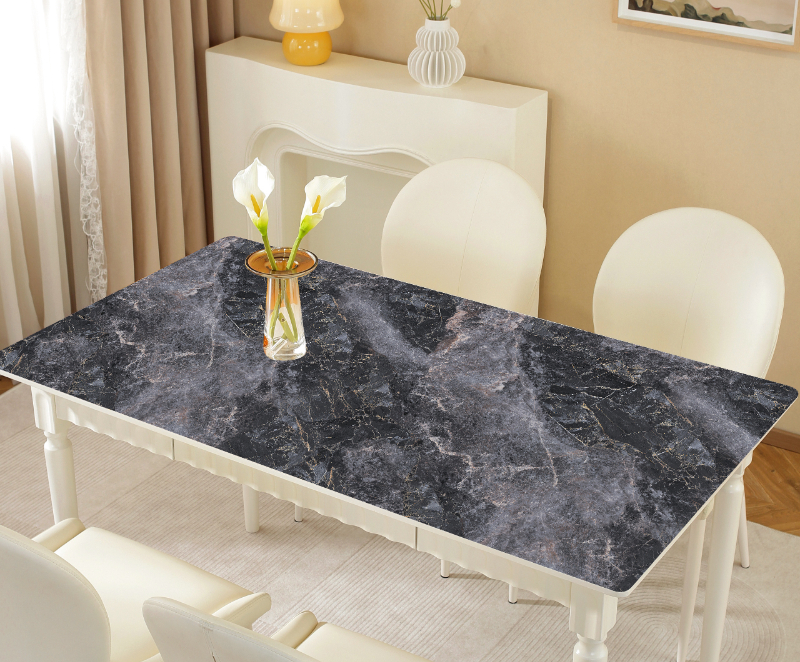 Кухонный стол